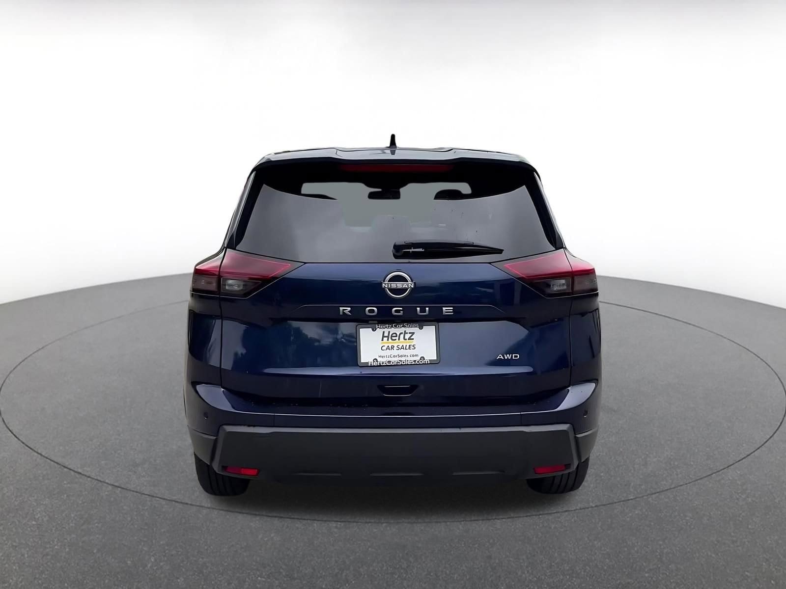 Thumbnail: 2025 Nissan Rogue - 11