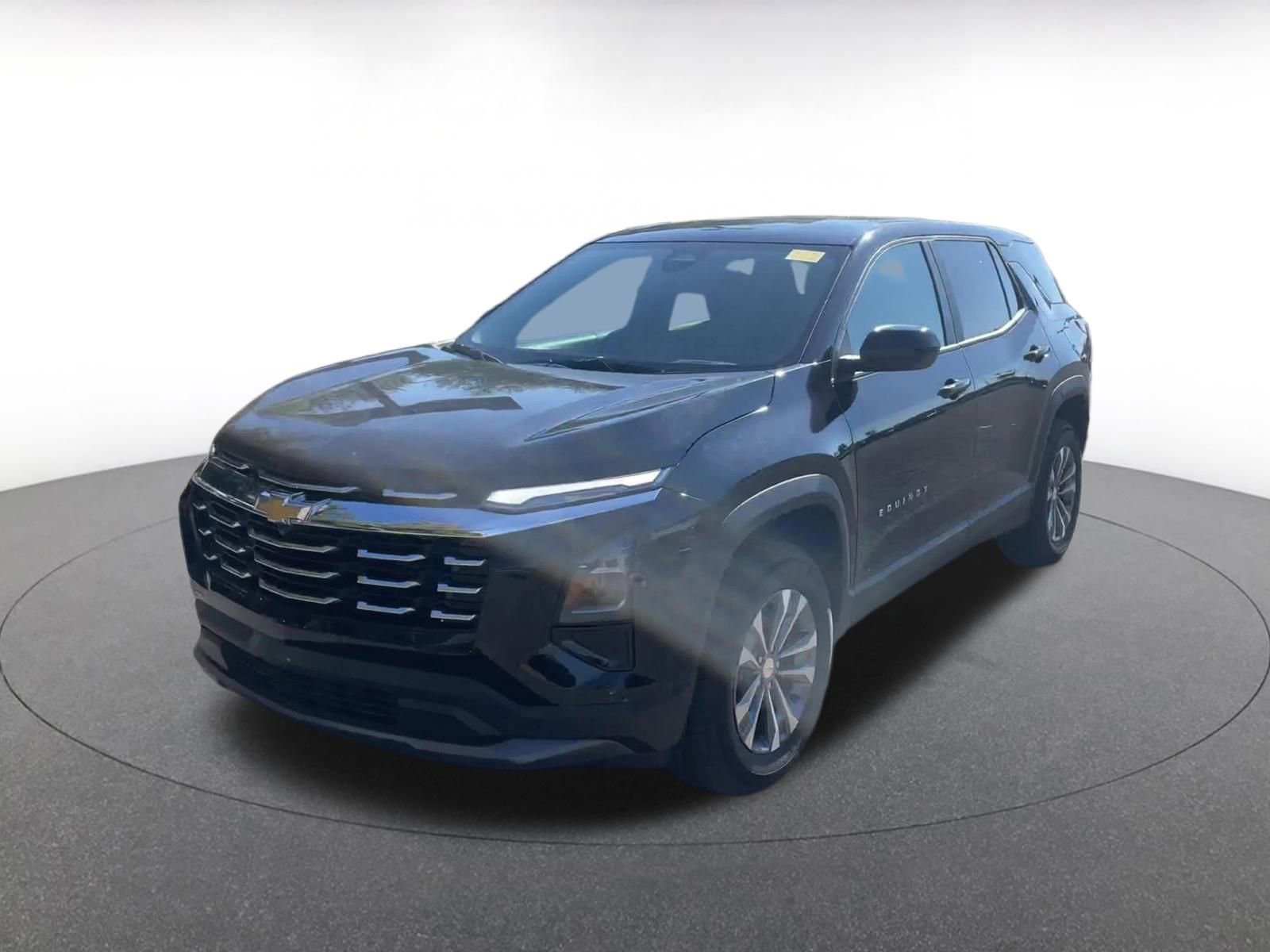 Thumbnail: 2025 Chevrolet Equinox - 4