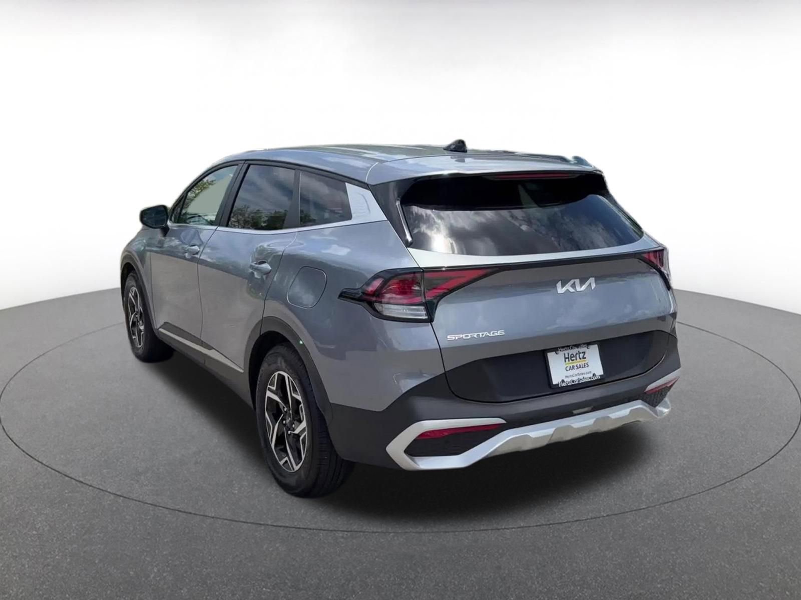 Thumbnail: 2025 Kia Sportage - 10