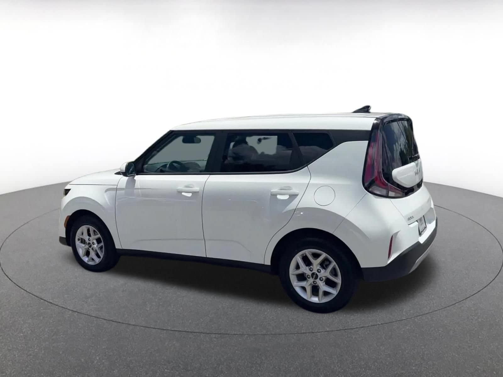 Thumbnail: 2025 Kia Soul - 9