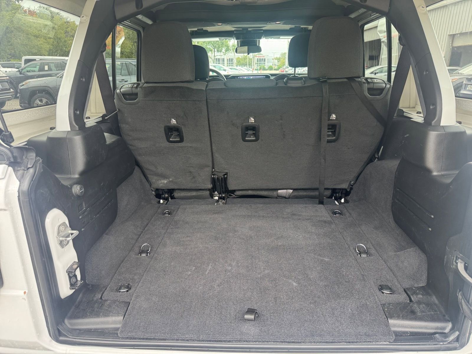 Thumbnail: 2025 Jeep Wrangler - 30