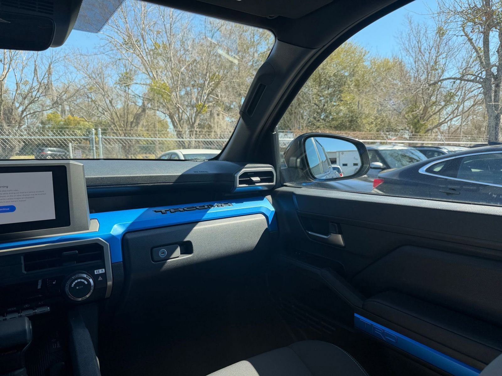 Thumbnail: 2025 Toyota Tacoma - 33