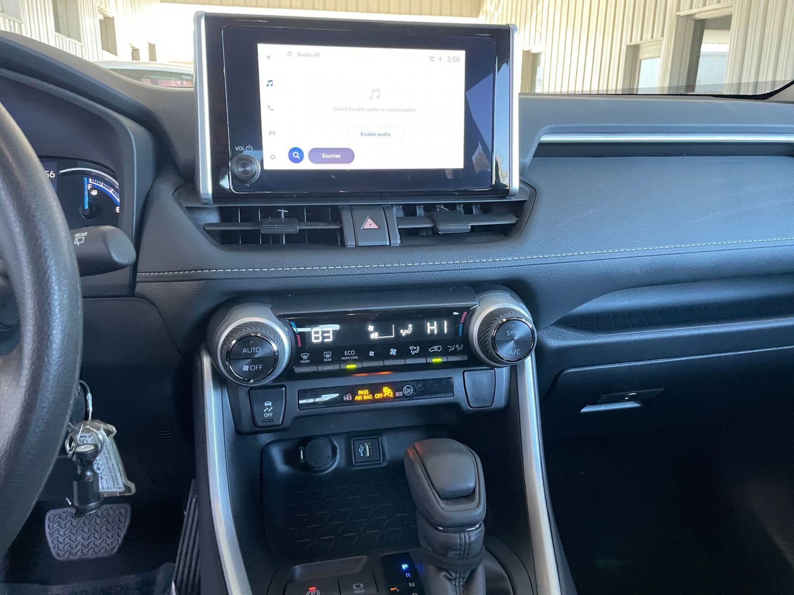 Thumbnail: 2025 Toyota RAV4 - 18