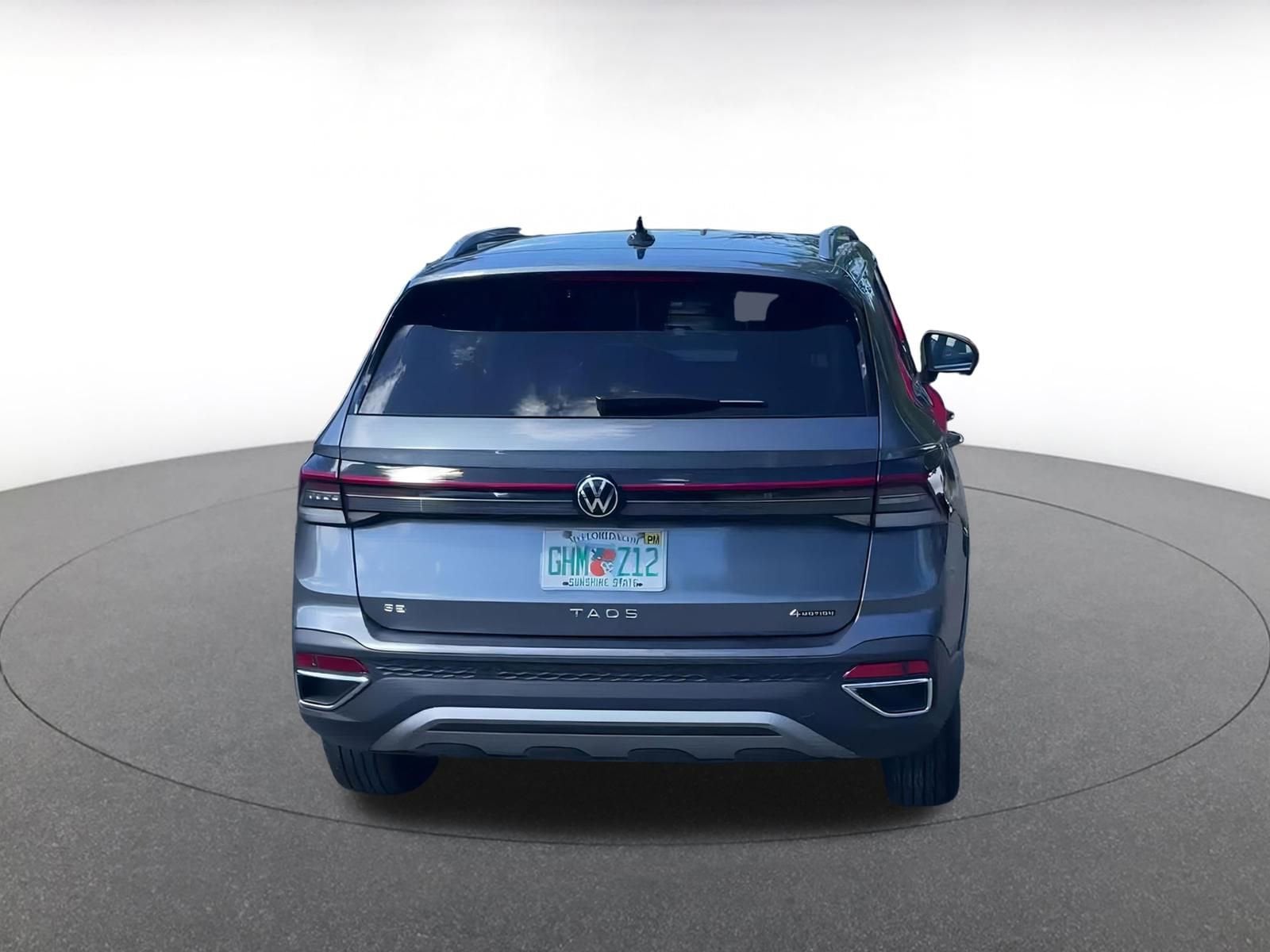 Thumbnail: 2025 Volkswagen Taos - 12