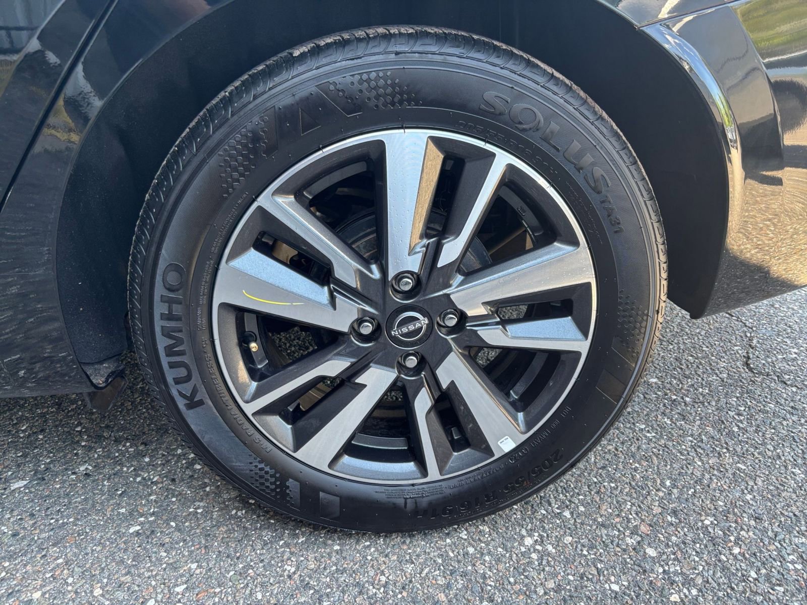 Thumbnail: 2025 Nissan Versa - 28