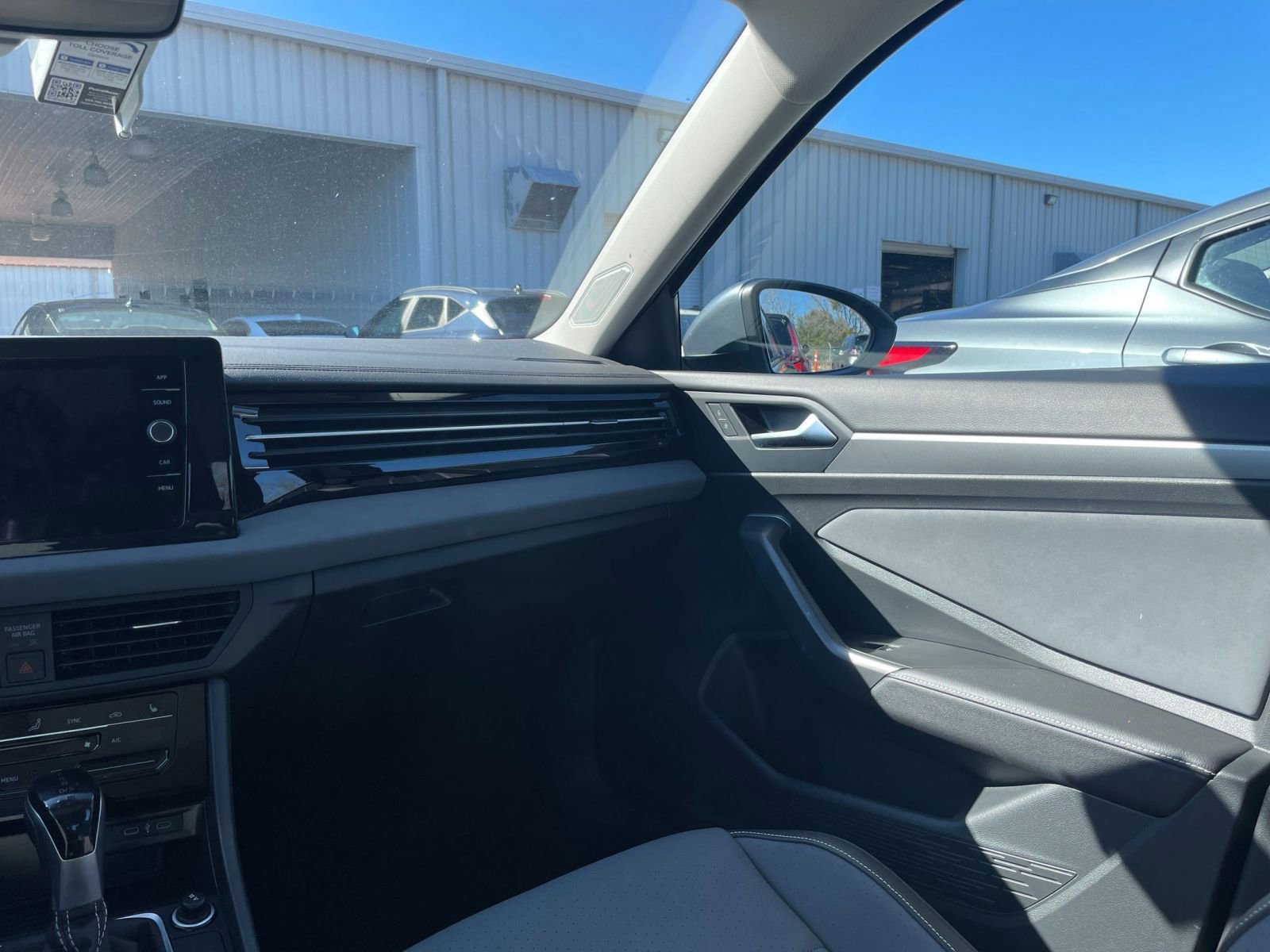 Thumbnail: 2025 Volkswagen Jetta - 35