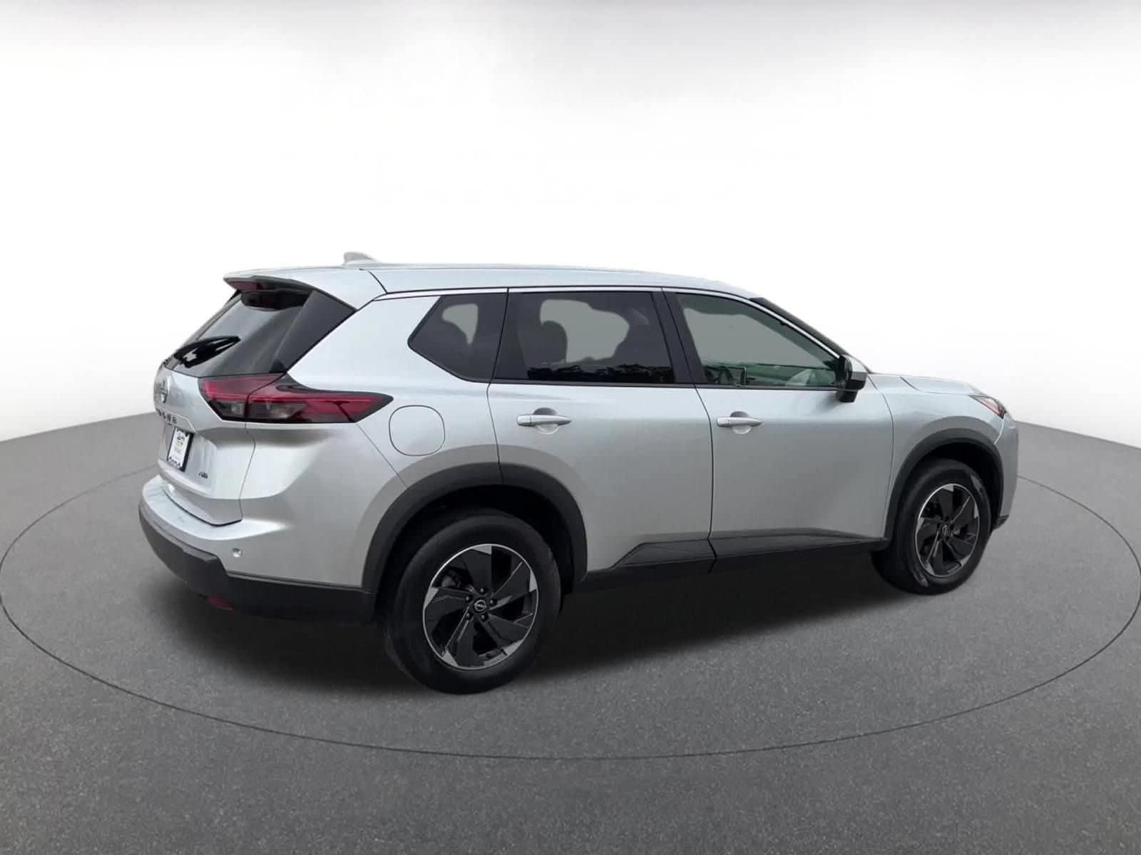 Thumbnail: 2025 Nissan Rogue - 10
