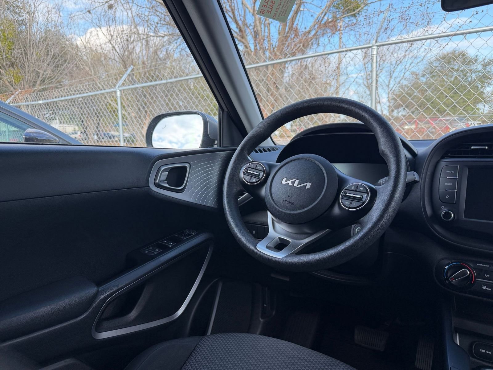 Thumbnail: 2025 Kia Soul - 32