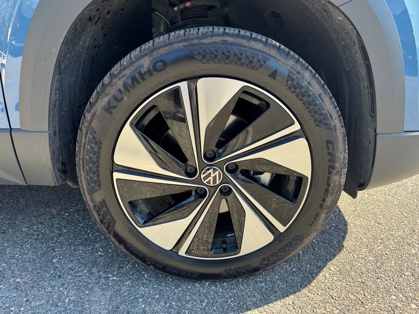 Thumbnail: 2025 Volkswagen Taos - 30