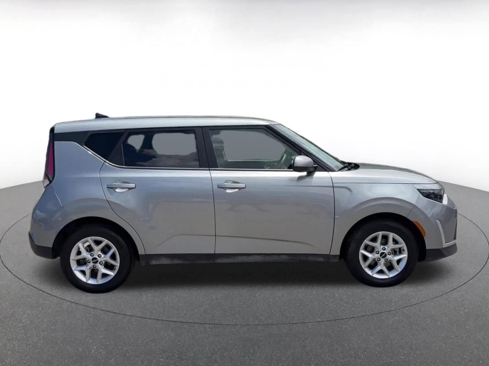 Thumbnail: 2025 Kia Soul - 16