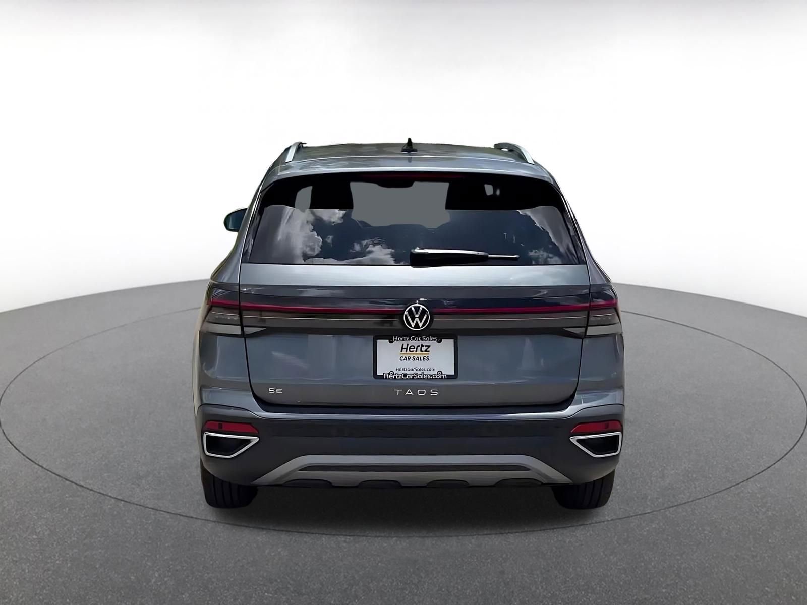 Thumbnail: 2025 Volkswagen Taos - 11