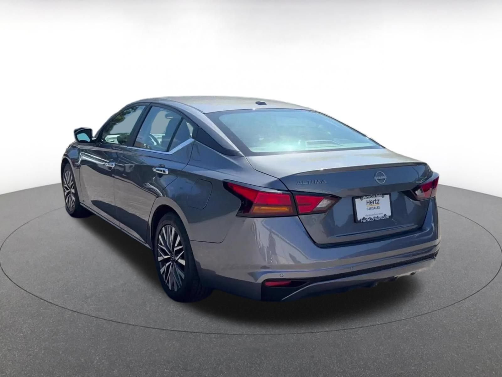 Thumbnail: 2025 Nissan Altima - 10