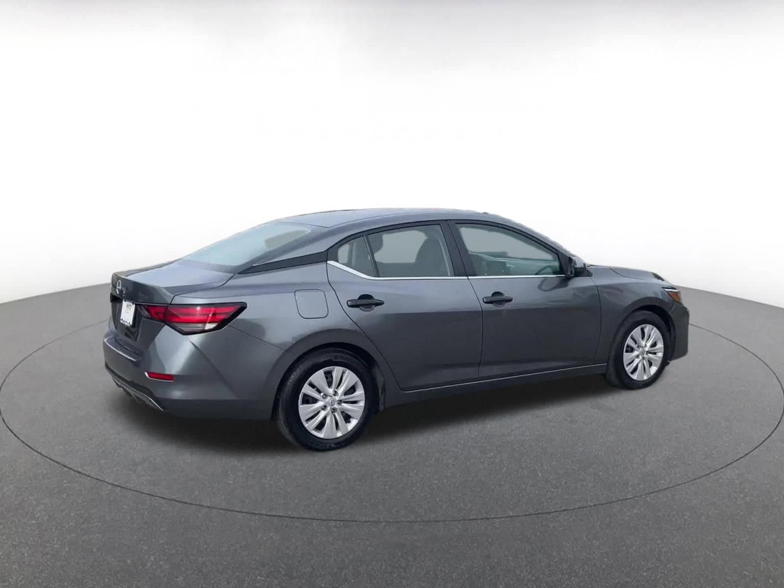 Thumbnail: 2025 Nissan Sentra - 14