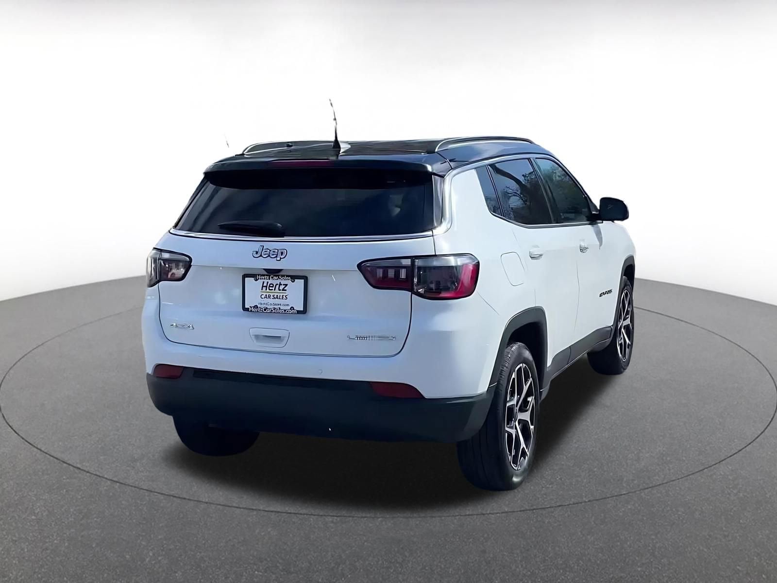 Thumbnail: 2025 Jeep Compass - 12