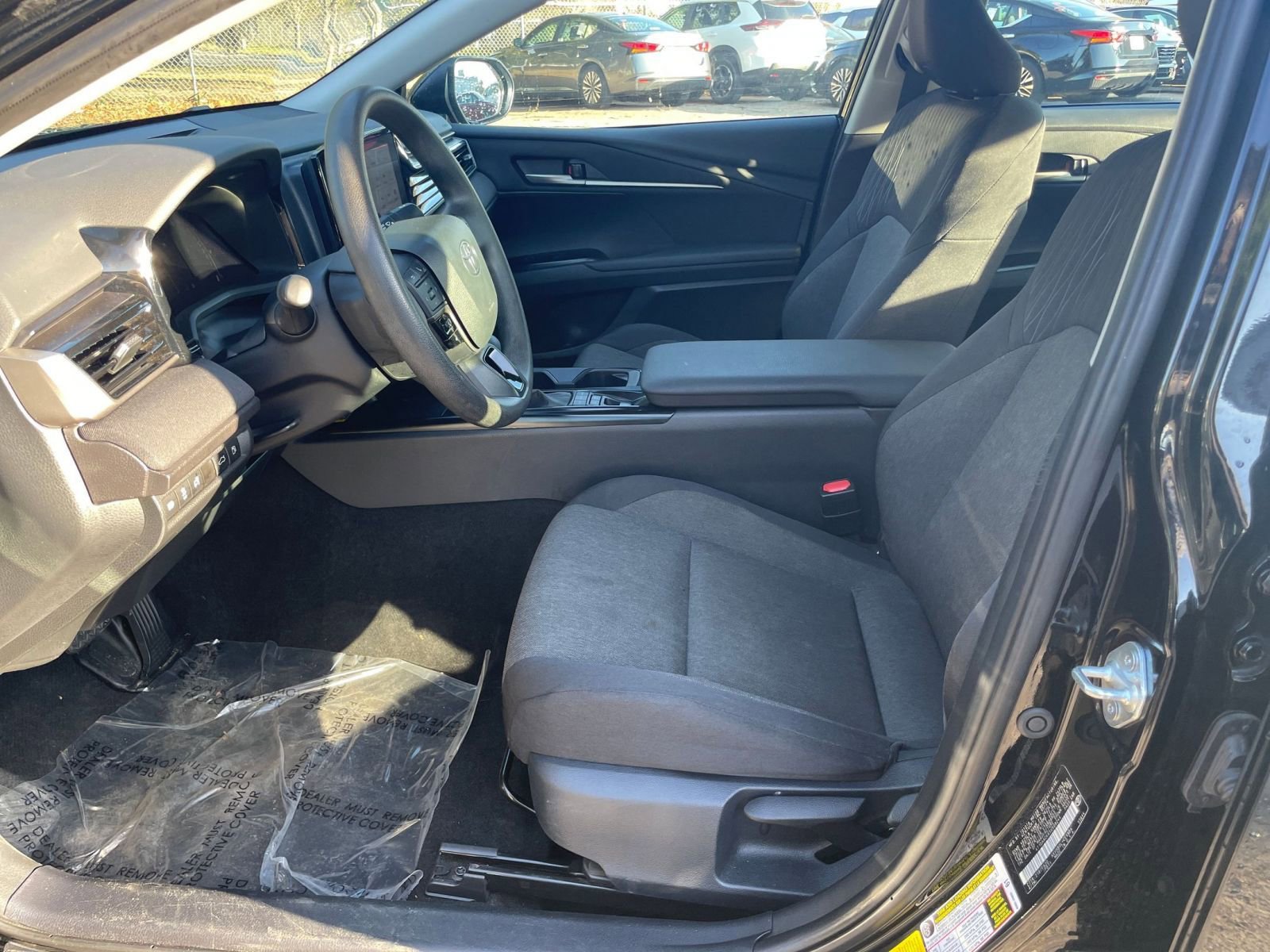 Thumbnail: 2025 Toyota Camry - 25