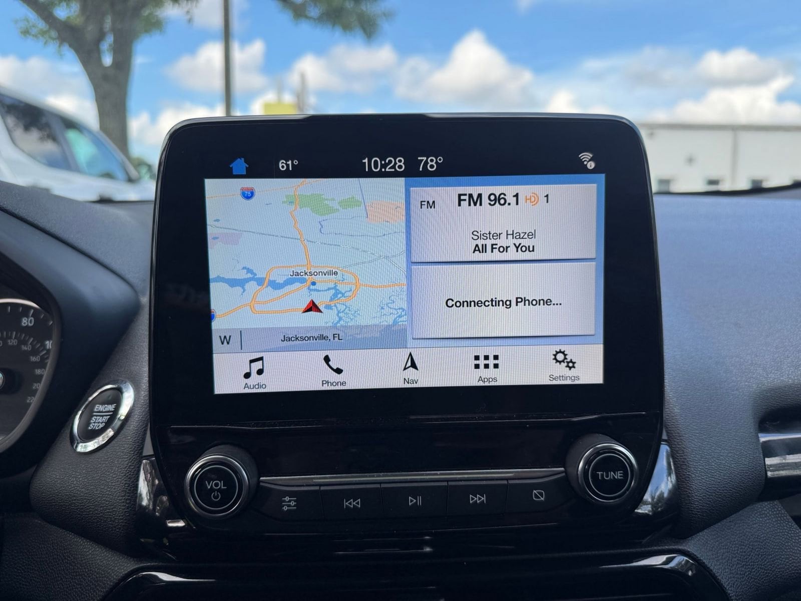 Thumbnail: 2018 Ford EcoSport - 20