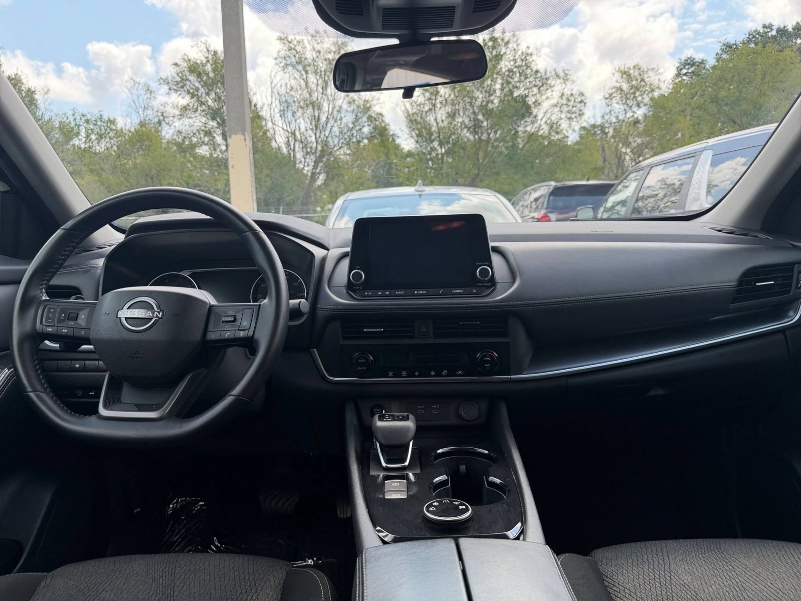Thumbnail: 2025 Nissan Rogue - 17