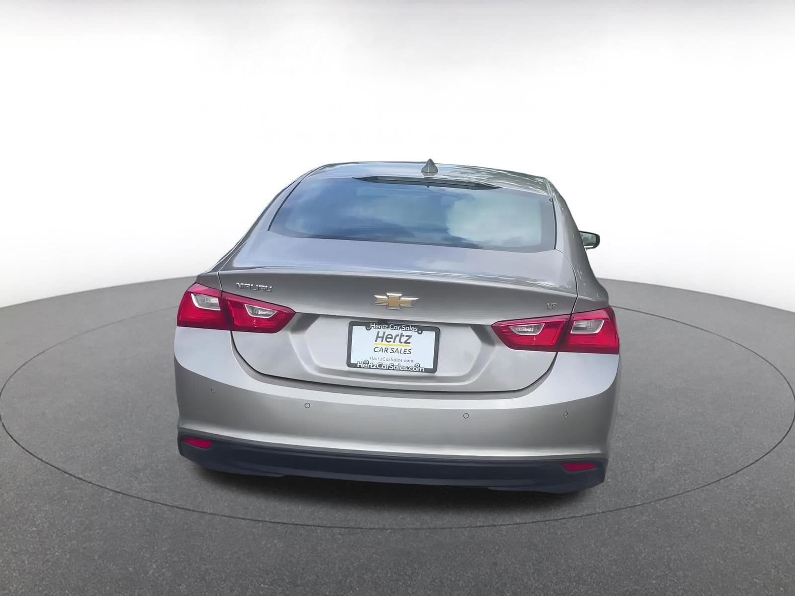 Thumbnail: 2024 Chevrolet Malibu - 12