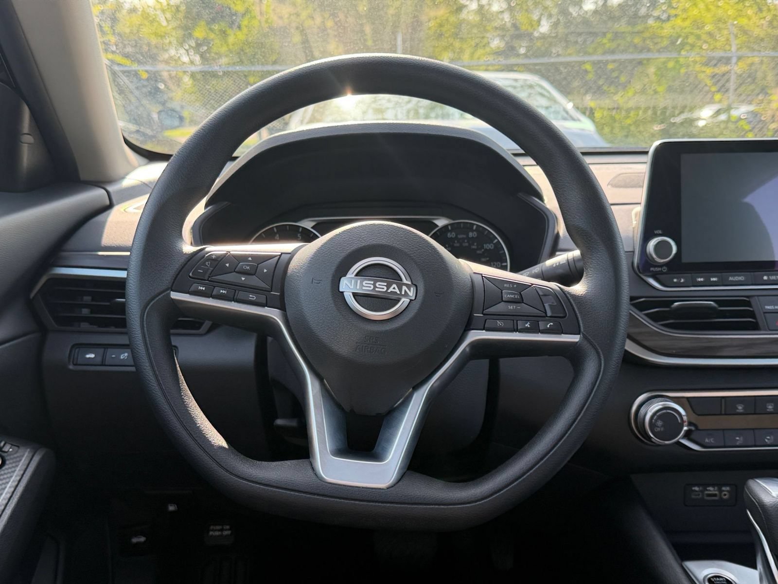 Thumbnail: 2025 Nissan Altima - 28