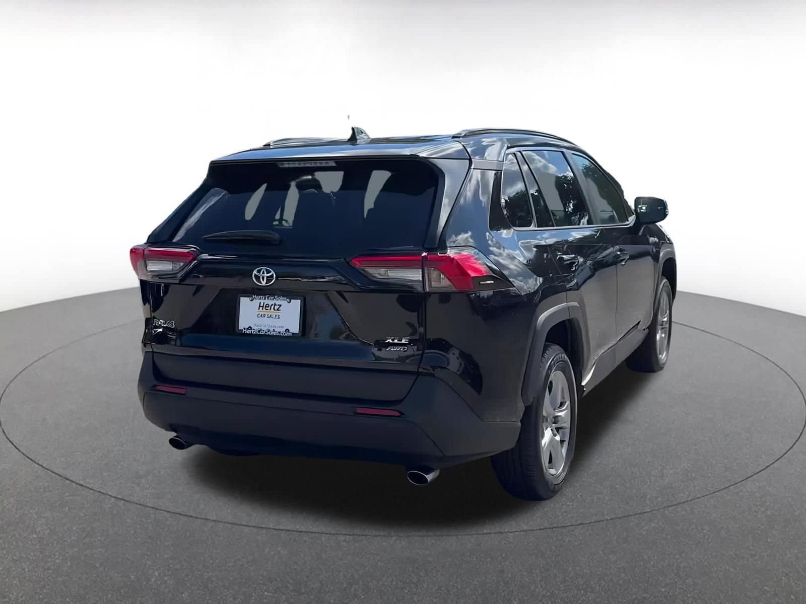 Thumbnail: 2025 Toyota RAV4 - 12