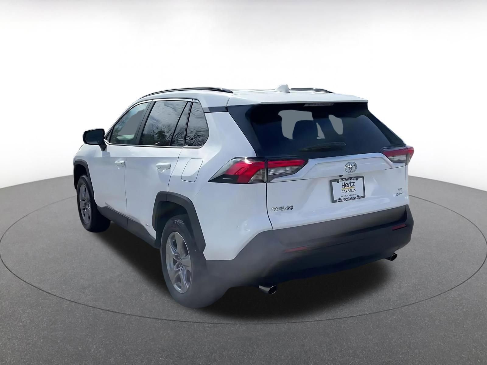 Thumbnail: 2025 Toyota RAV4 - 10