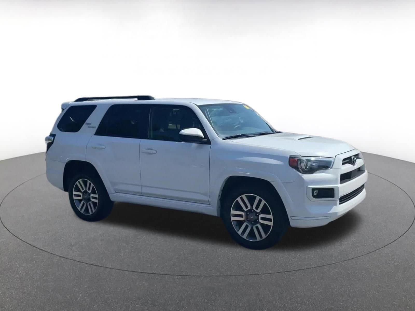Thumbnail: 2024 Toyota 4Runner - 1