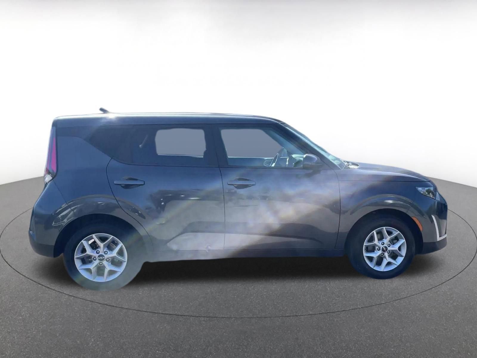 Thumbnail: 2025 Kia Soul - 16