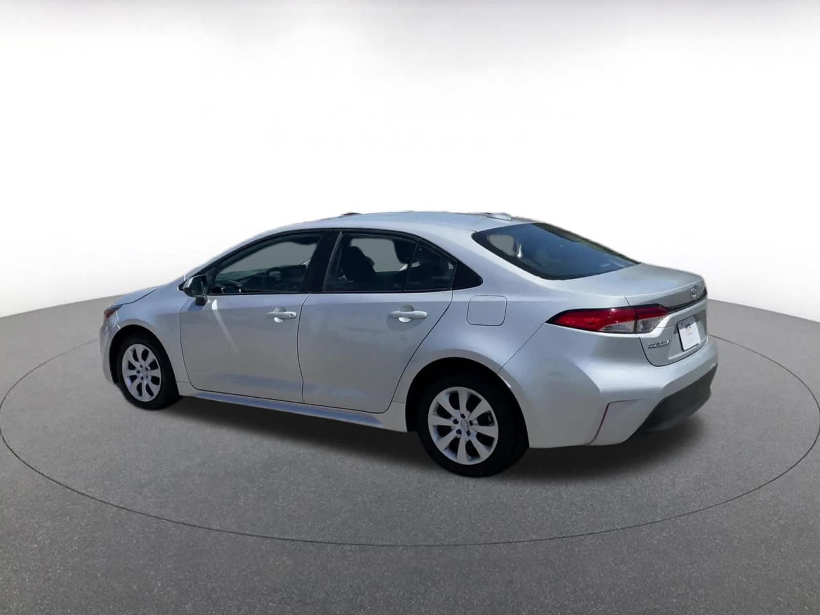 Thumbnail: 2024 Toyota Corolla - 8