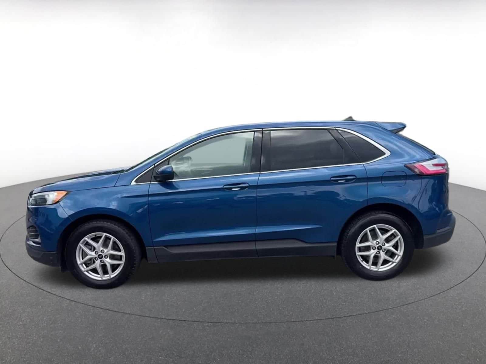 Thumbnail: 2024 Ford Edge - 8
