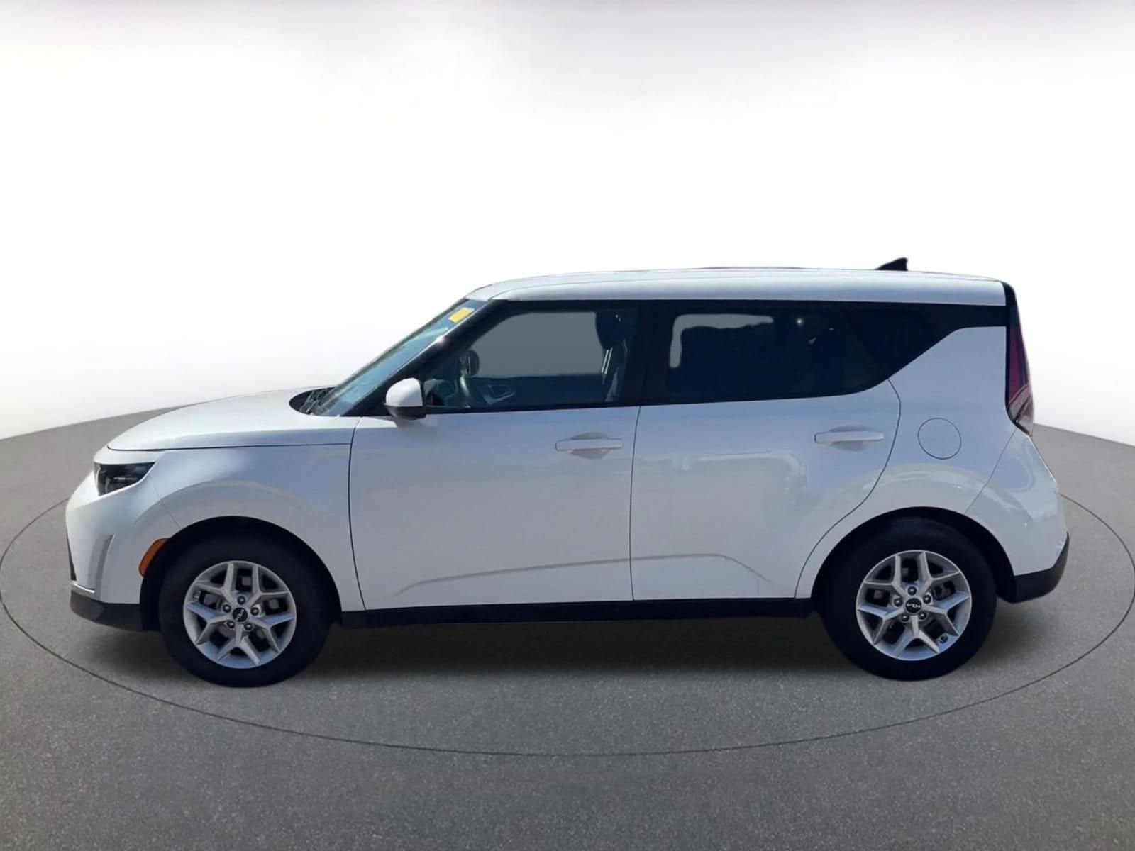 Thumbnail: 2025 Kia Soul - 8