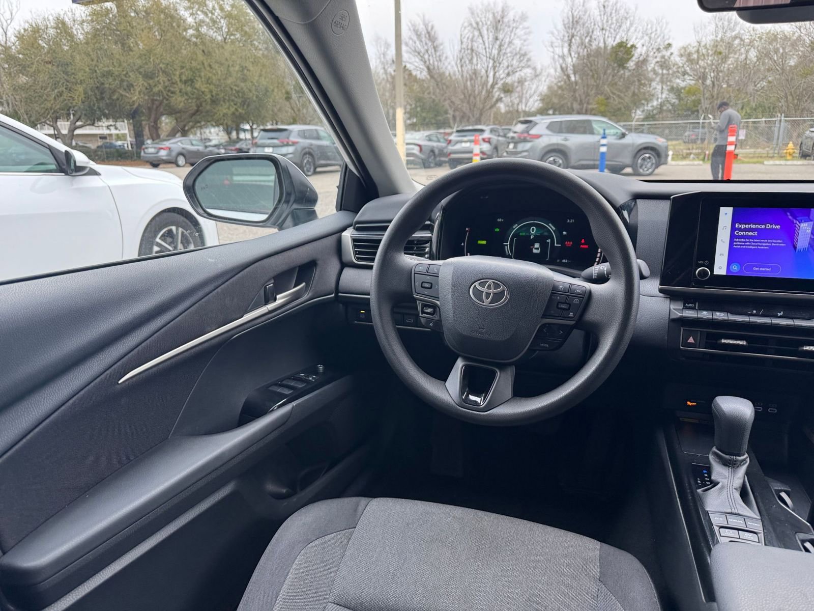 Thumbnail: 2025 Toyota Camry - 33