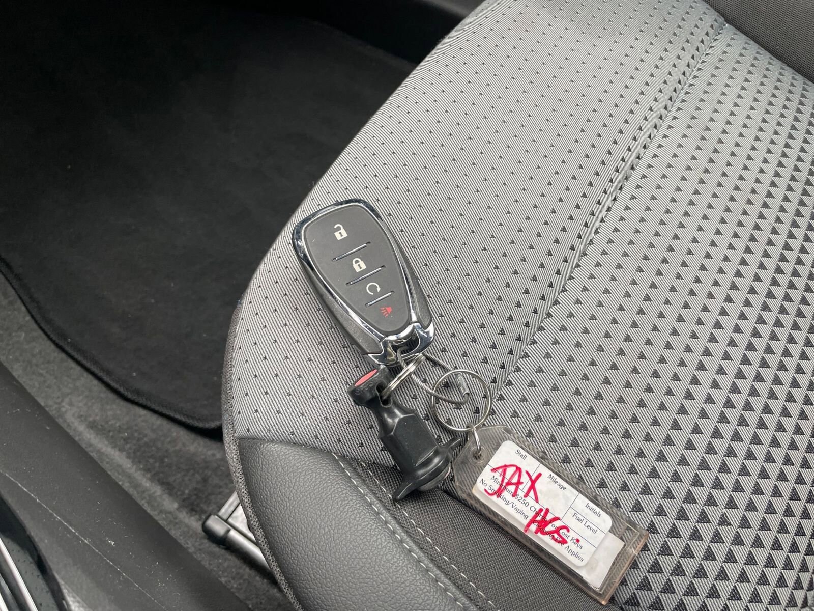 Thumbnail: 2025 Chevrolet Trax - 21