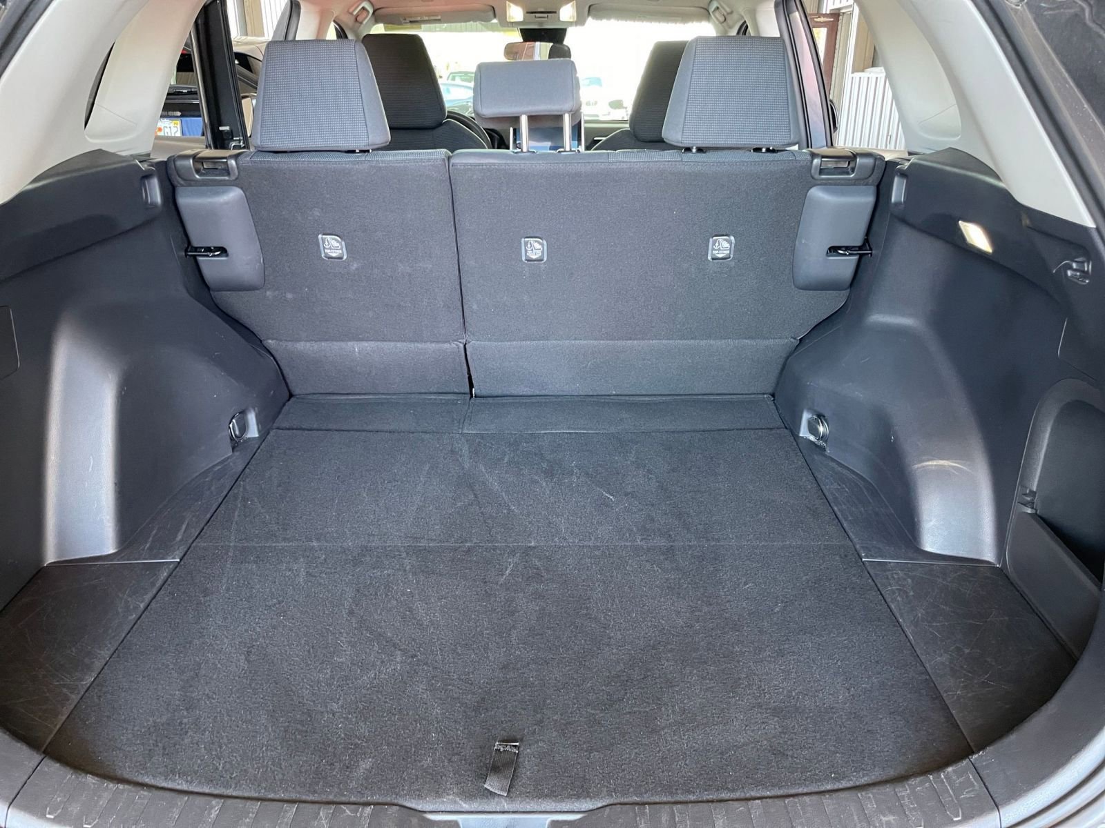 Thumbnail: 2025 Toyota RAV4 - 29