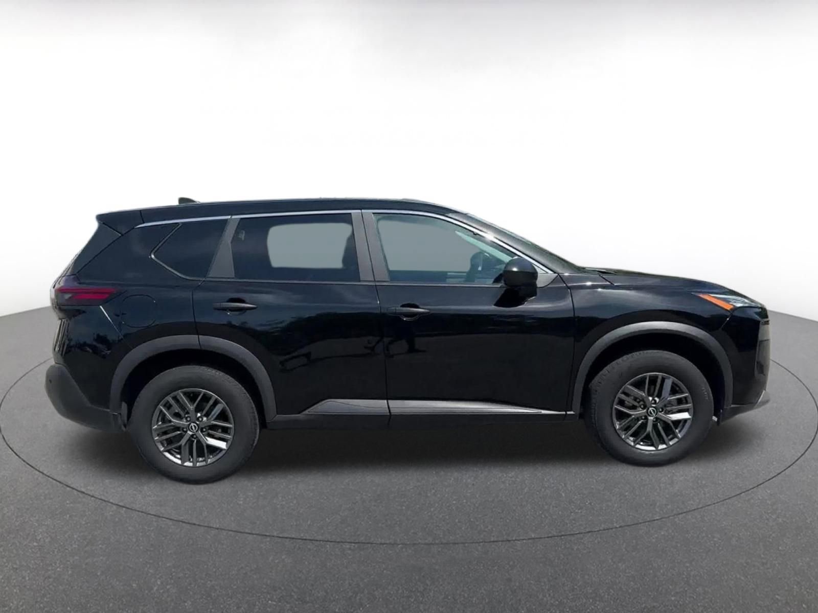 Thumbnail: 2023 Nissan Rogue - 13