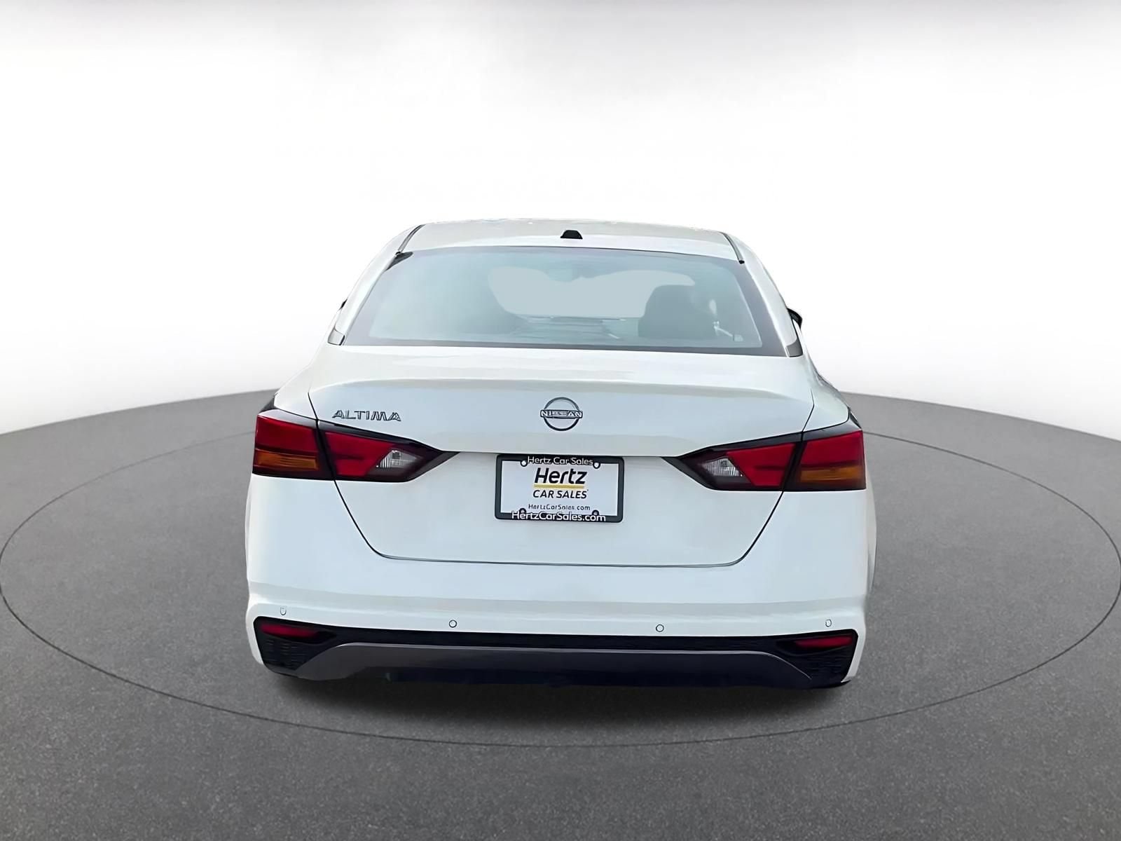 Thumbnail: 2026 Nissan Altima - 11