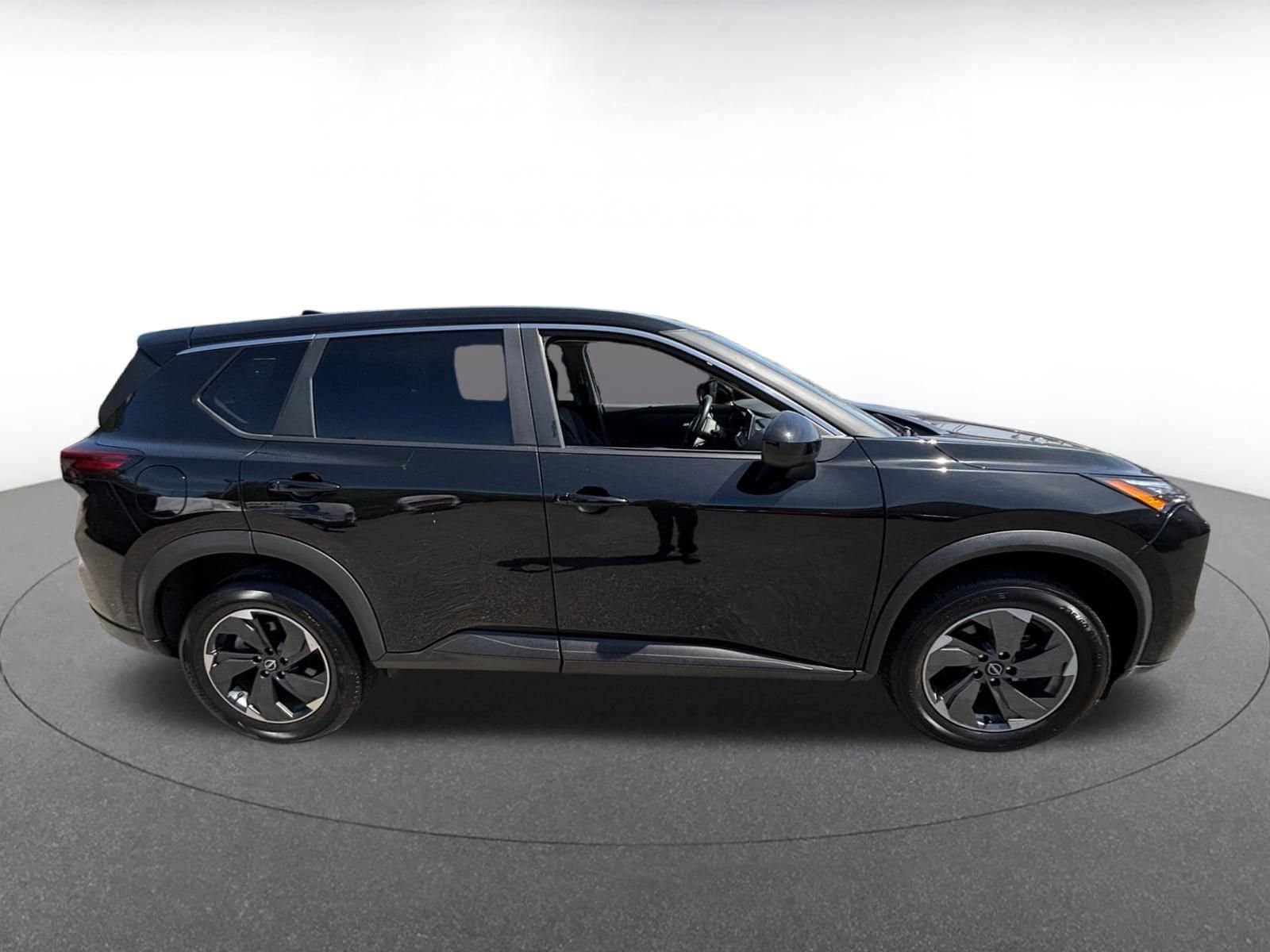 Thumbnail: 2025 Nissan Rogue - 15