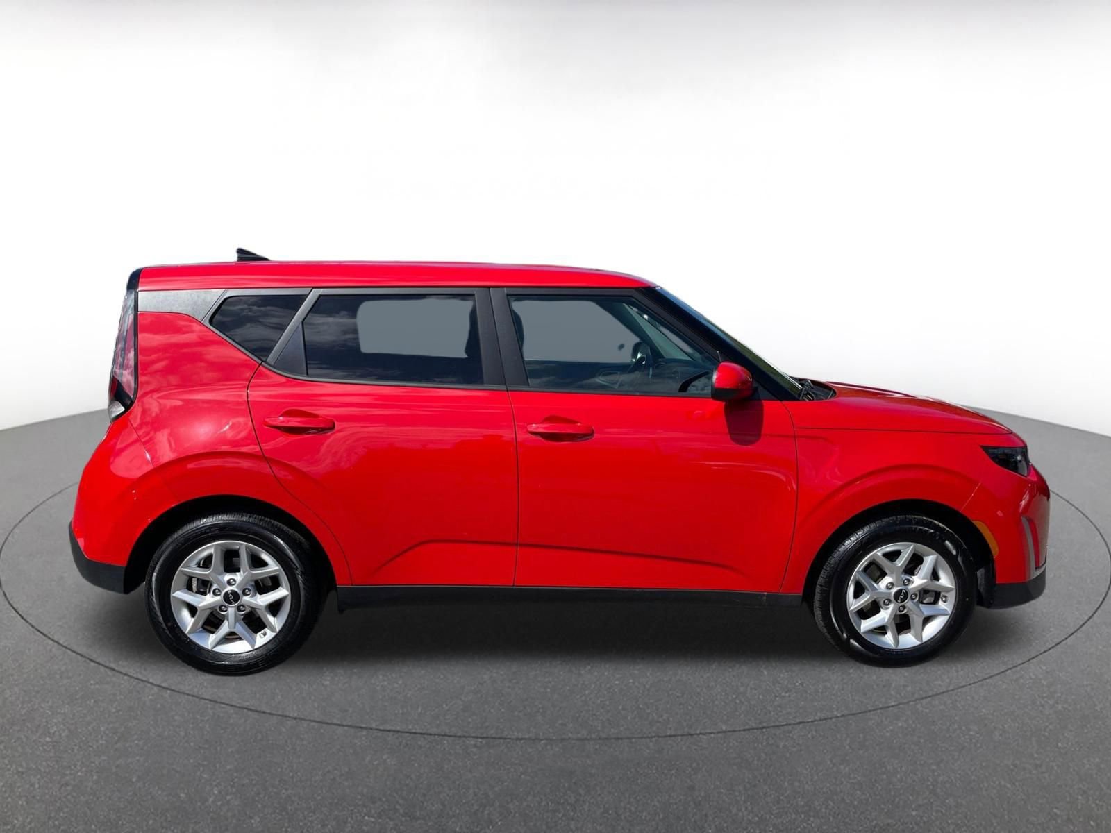 Thumbnail: 2025 Kia Soul - 15