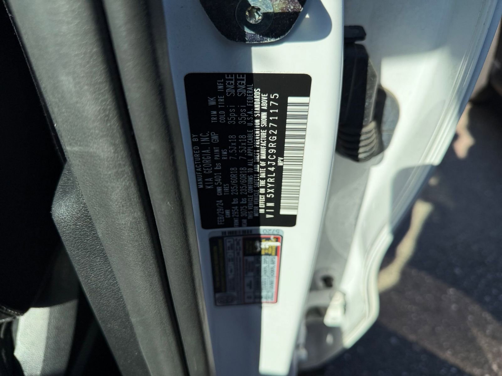 Thumbnail: 2024 Kia Sorento - 30