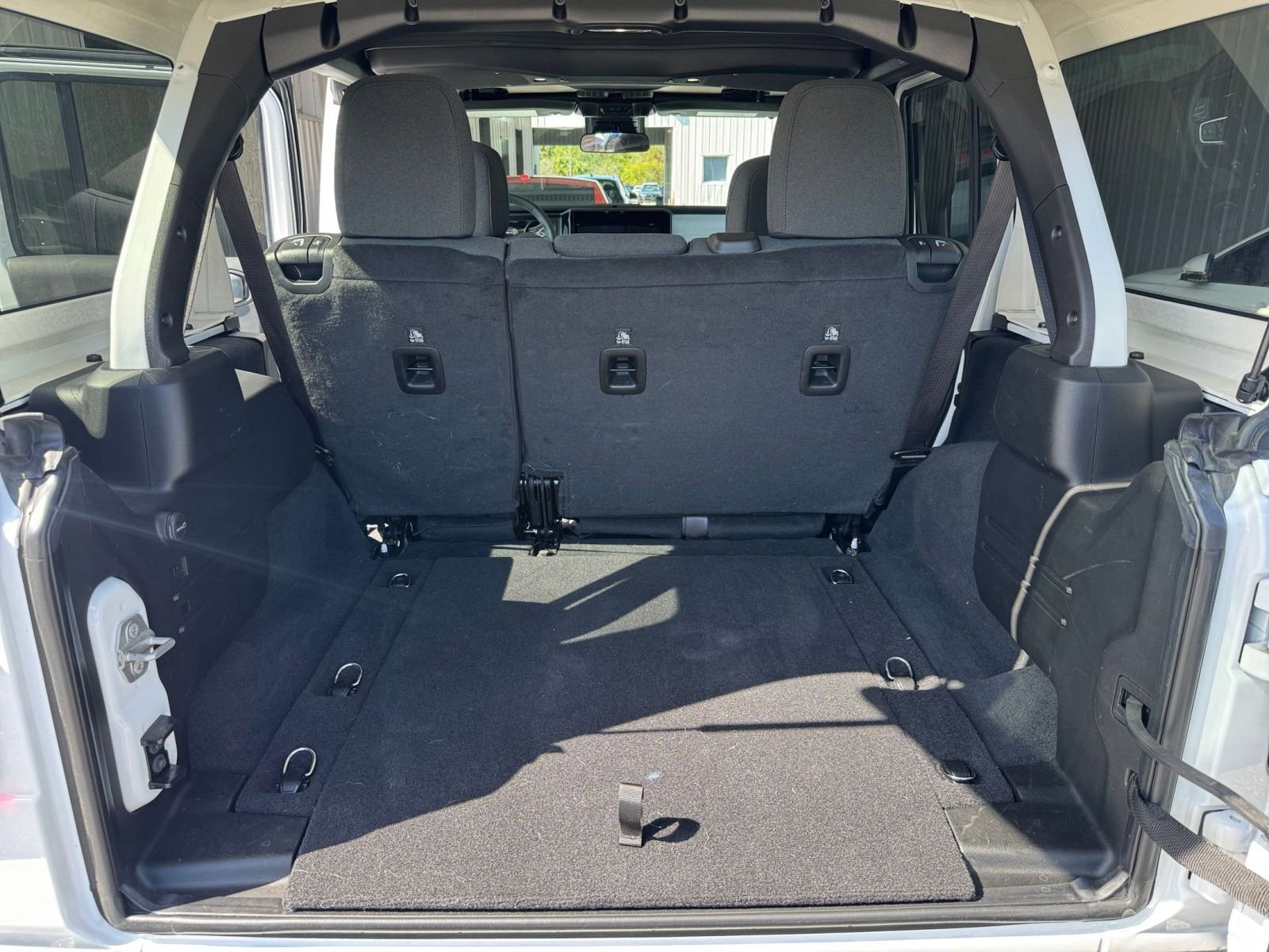 Thumbnail: 2025 Jeep Wrangler - 30