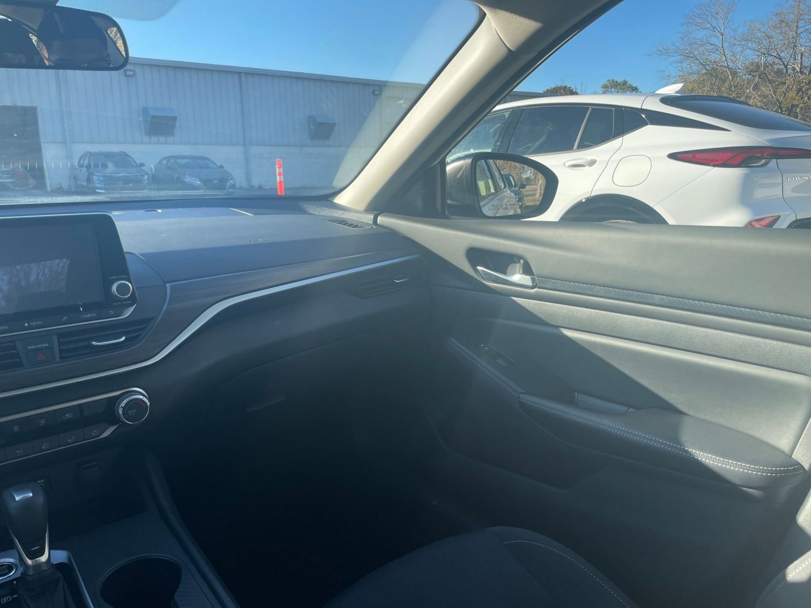 Thumbnail: 2025 Nissan Altima - 34