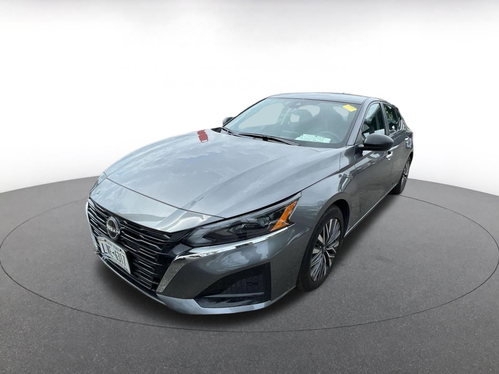 Thumbnail: 2025 Nissan Altima - 2