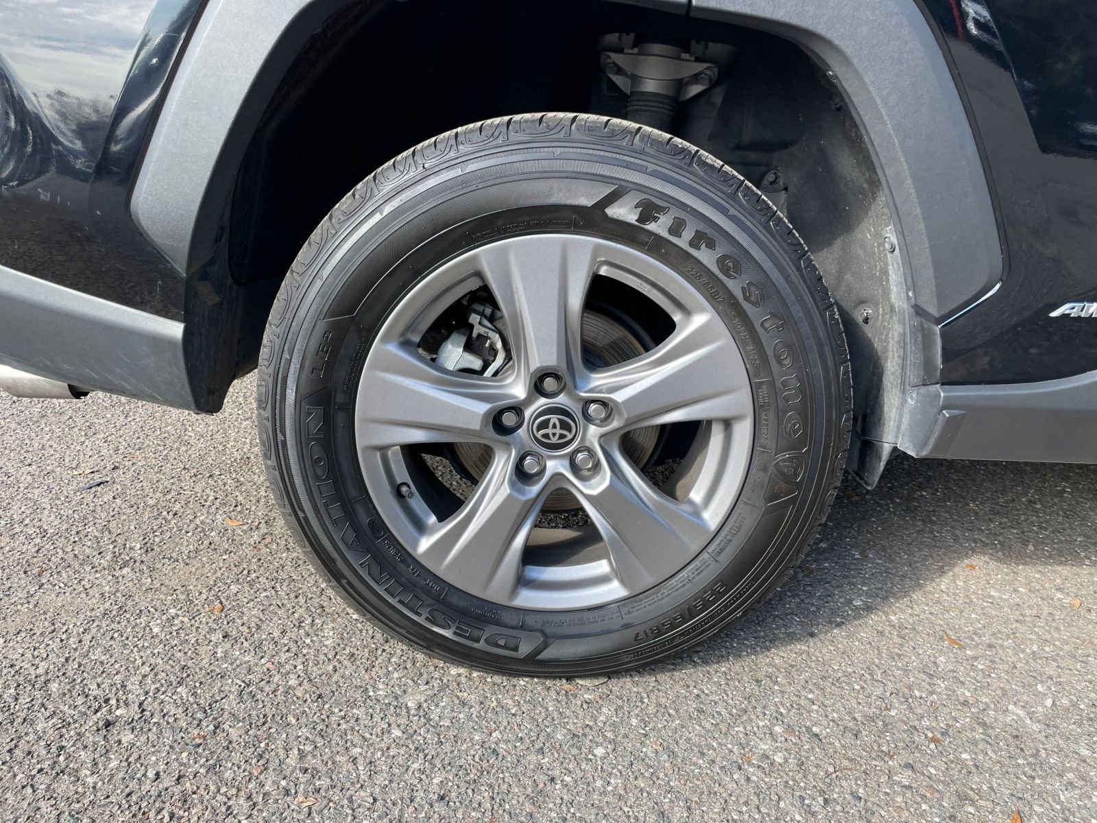 Thumbnail: 2025 Toyota RAV4 - 29