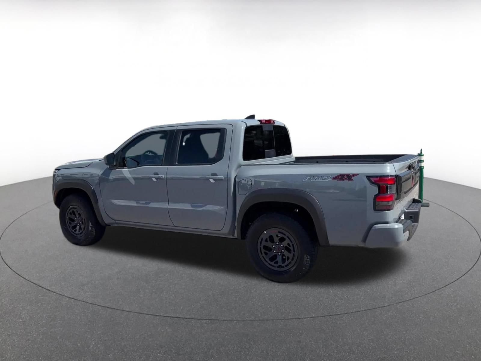 Thumbnail: 2026 Nissan Frontier - 9