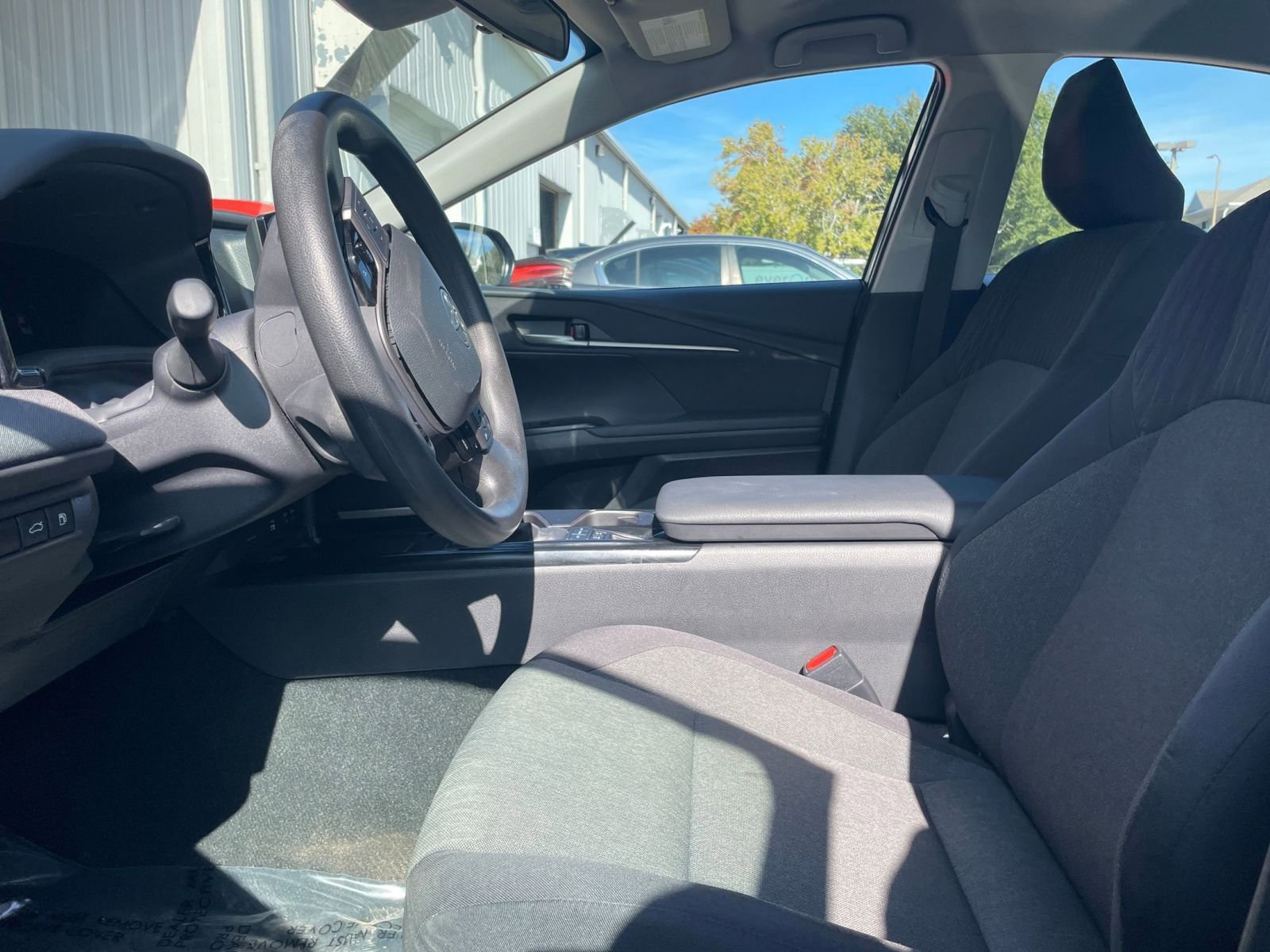 Thumbnail: 2025 Toyota Camry - 24