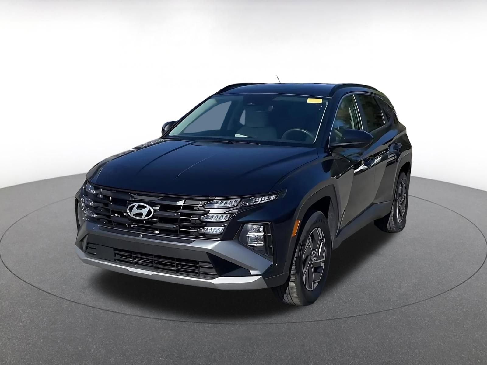 Thumbnail: 2025 Hyundai Tucson - 4