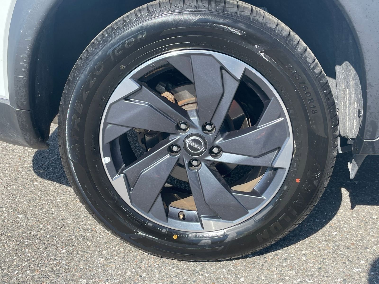 Thumbnail: 2025 Nissan Rogue - 32