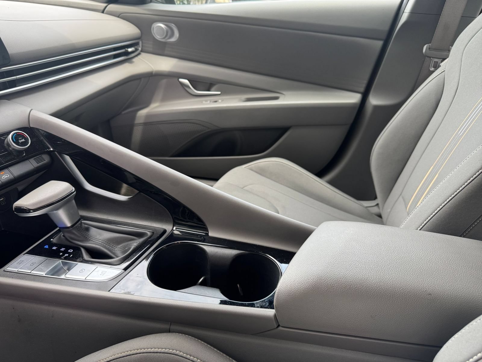 Thumbnail: 2026 Hyundai Elantra - 35