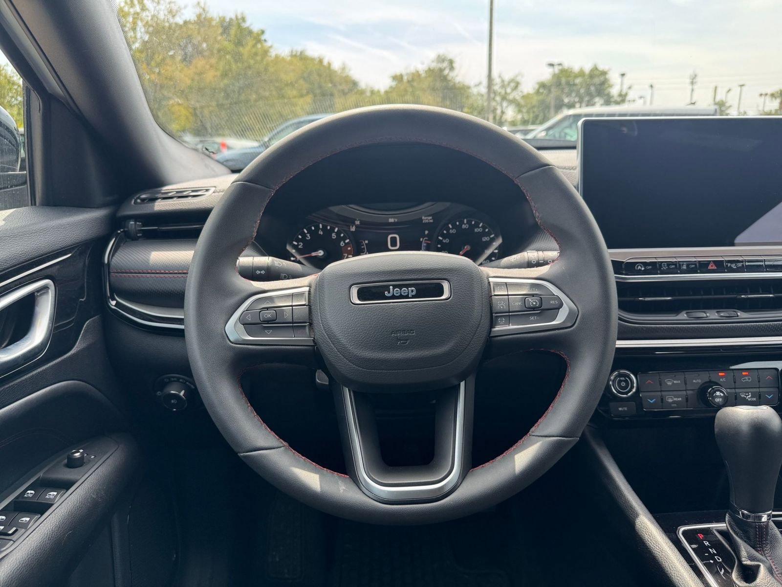 Thumbnail: 2025 Jeep Compass - 27