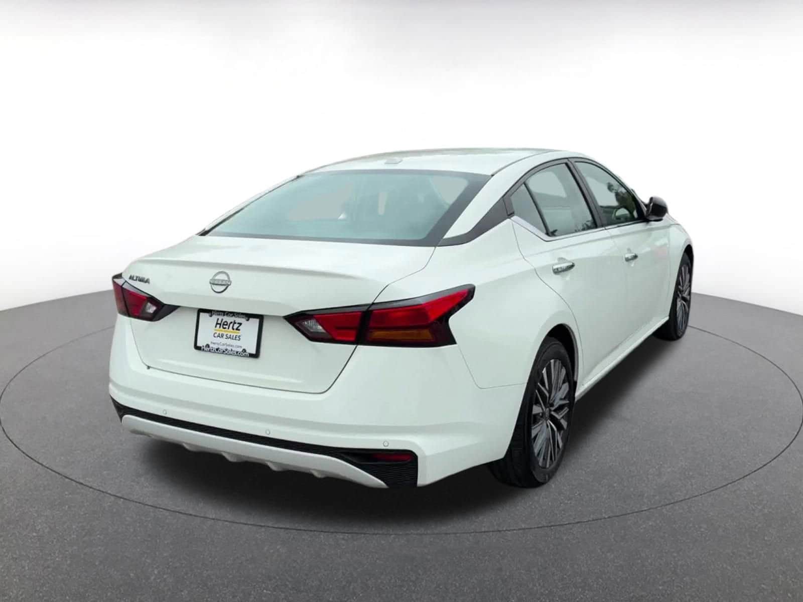 Thumbnail: 2025 Nissan Altima - 12