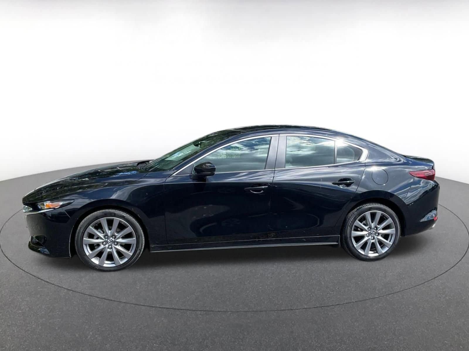 Thumbnail: 2025 Mazda Mazda3 - 8